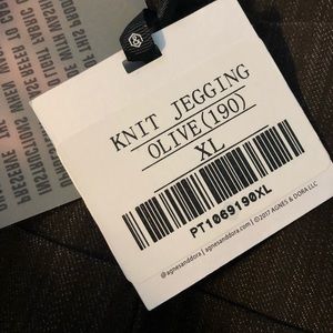 Agnes & Dora jegging - olive